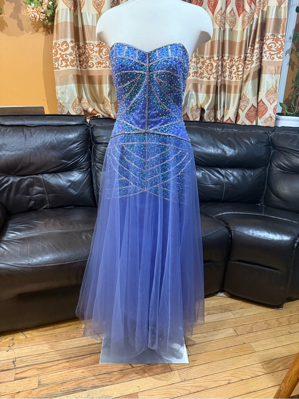 Lavender Purple Y2K Partytime prom dress with silver beaded geometric design